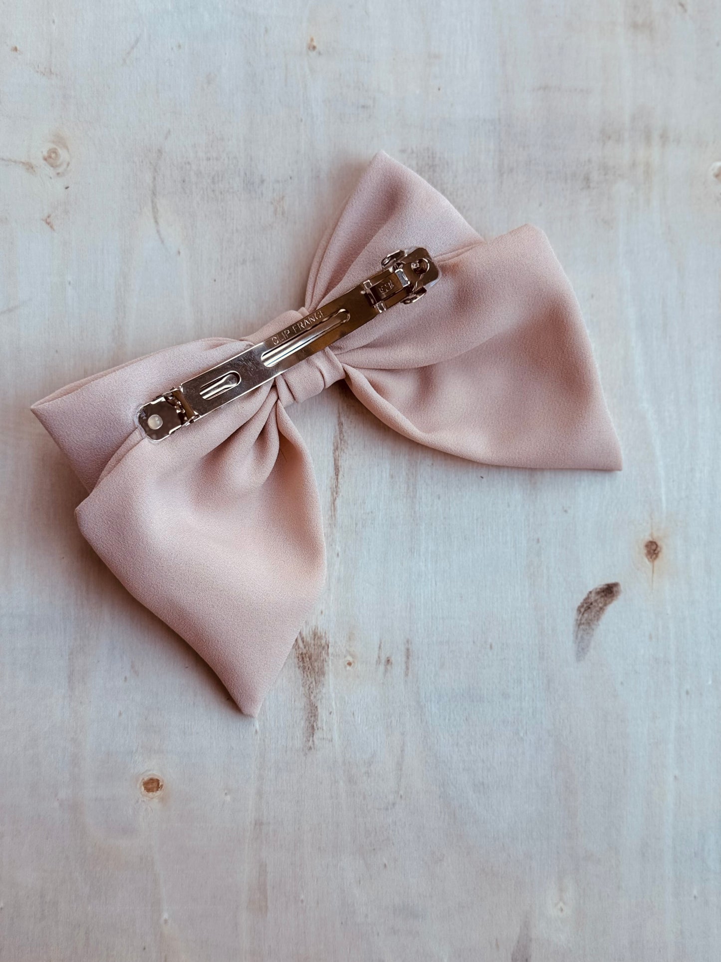 Apricot Bow Barrette Clip – Elegant Hair Accessory