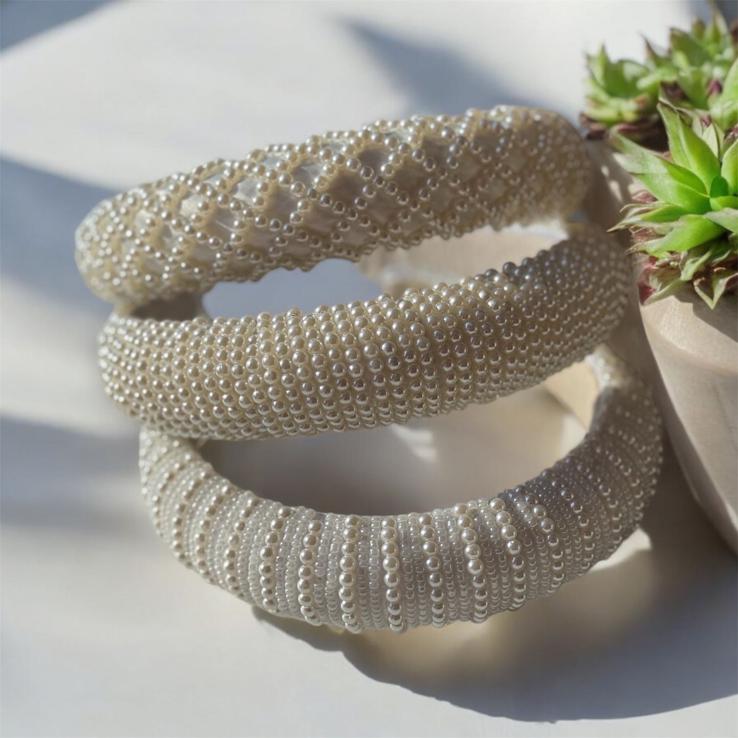 Pearl Radiance Headband – White Pearl Hair Accessory for Special Occasions