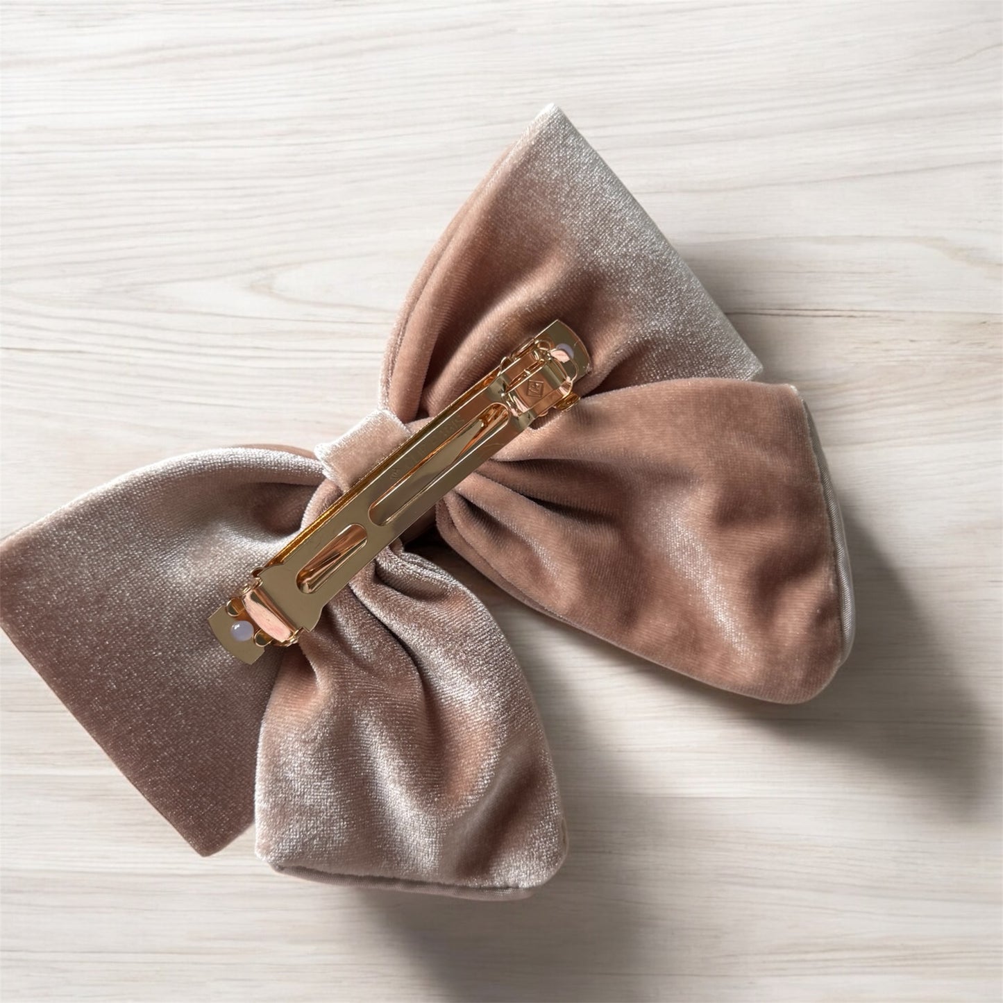 Beige Velvet Hair Bow Clip – Elegant & Timeless Accessory