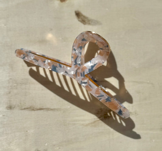 Large Mermaid Metal Claw Clip: Elegant & Vibrant Hair Accessory